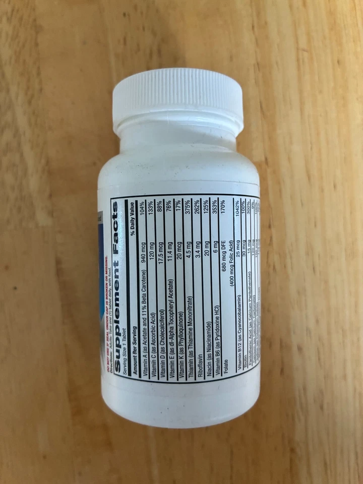 CVS Health Hombres 50+ Multivitamínico Multimineral 65 Comprimidos Un Diario Foto 2 de 2