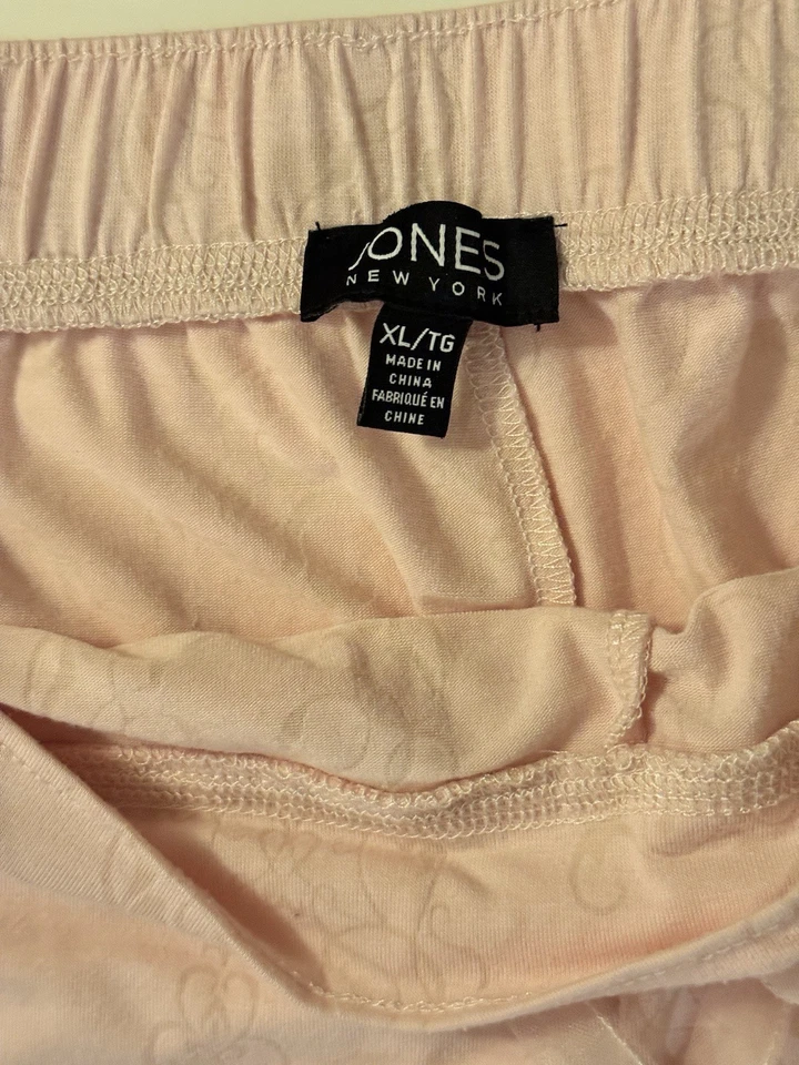 Jones New York Sleepwear Bottoms Womens Medium Pink  Shorts Pull On - Image 4 of 4