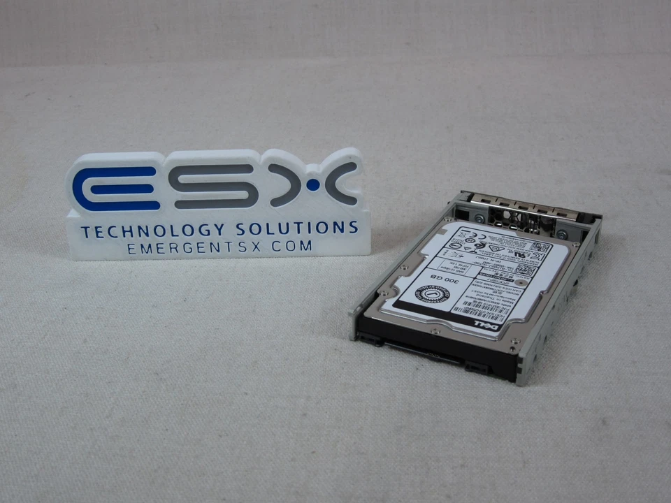 Dell 1P08J 300GB 15k 12Gb/s 2.5" SAS Hard Drive 0B31619 w/ 13G Tray - Image 2 of 4