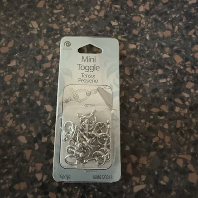 Cousin Mini Toggle Clasps   16 Pieces Silver Tone Jewelry Findings Craft