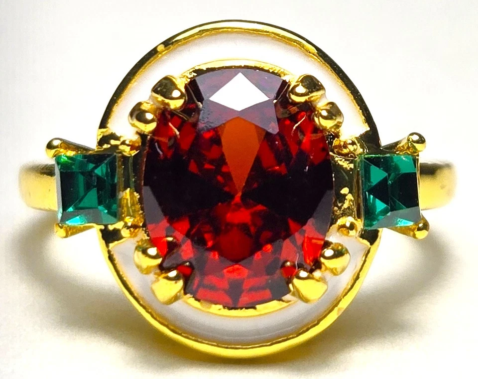 Vintage Art Deco Style Oval Lab Created Garnet & Emerald with White Enamel Ring - Image 2 of 4