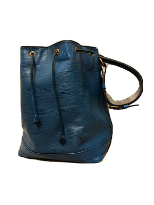Louis Vuitton Epi Noe Bucket Bag Blue Leather