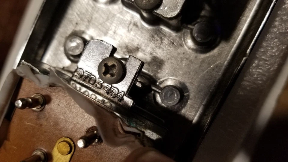 Buick Electra Master 1966 interruptor de ventana/ventilaciones eléctricas/asiento eléctrico de 6 vías probado Foto 3 de 4