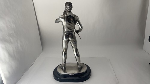 Queen Freddie Mercury Style Statue About 18x14x34cm / 1.2㎏ in 2005 Silver Dreams - Picture 7 of 20