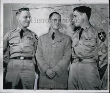 1951 Press Photo Korean war heroes M Sgt ER Kouma,1 Lt CH Dodd & Sgt JA Pittman
