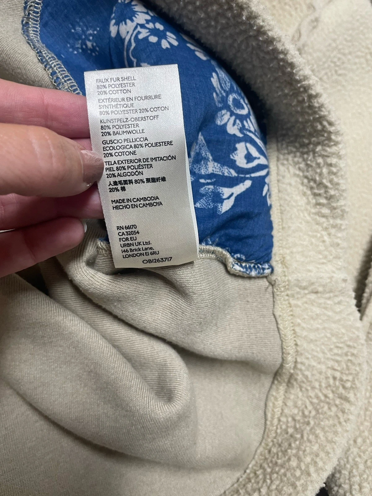 OFF WHITE We the Free x Free People Nebraska top in pile oversize avorio con cappuccio piccolo