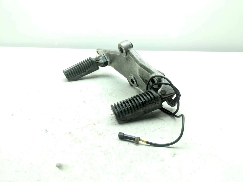 83-89 BMW K100 clavija conductor delantera derecha pasajero clavija juego trasero 4549400 46711454887 Foto 2 de 4