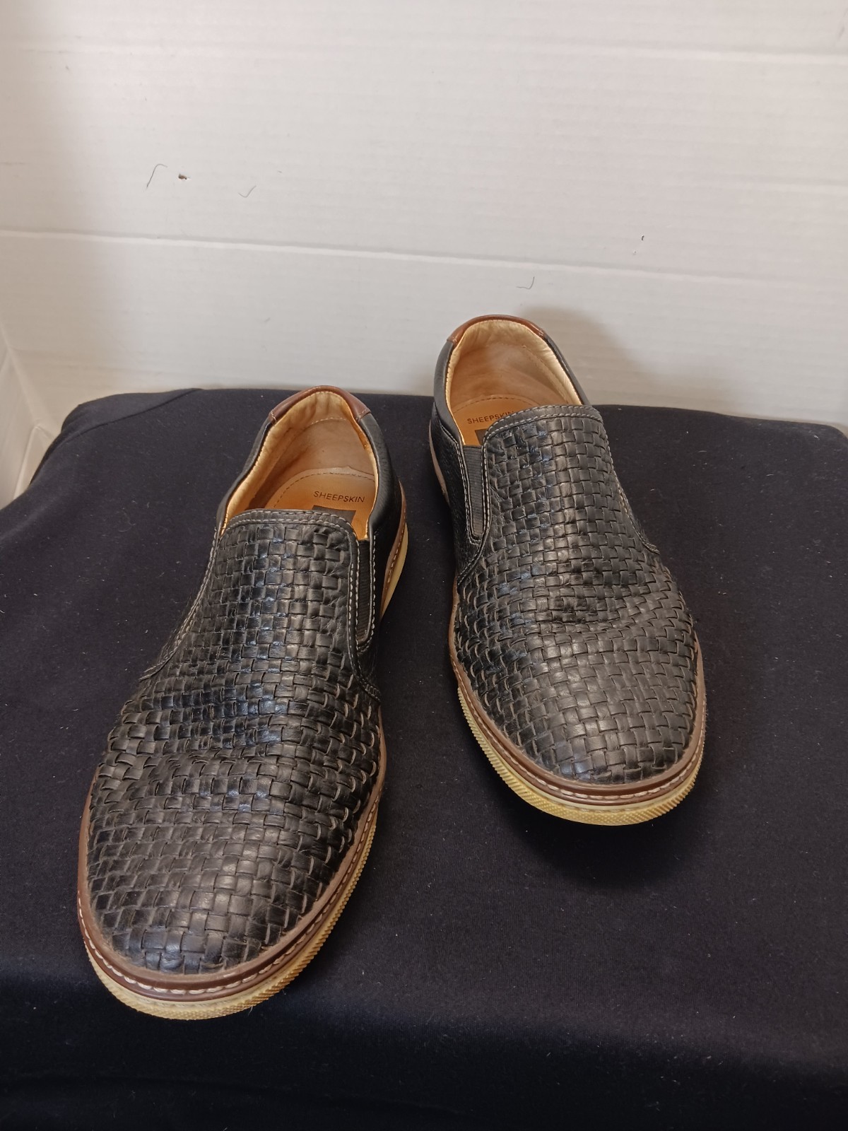 Johnston And Murphy mens shoes. Black Sheepskin  … - image 1