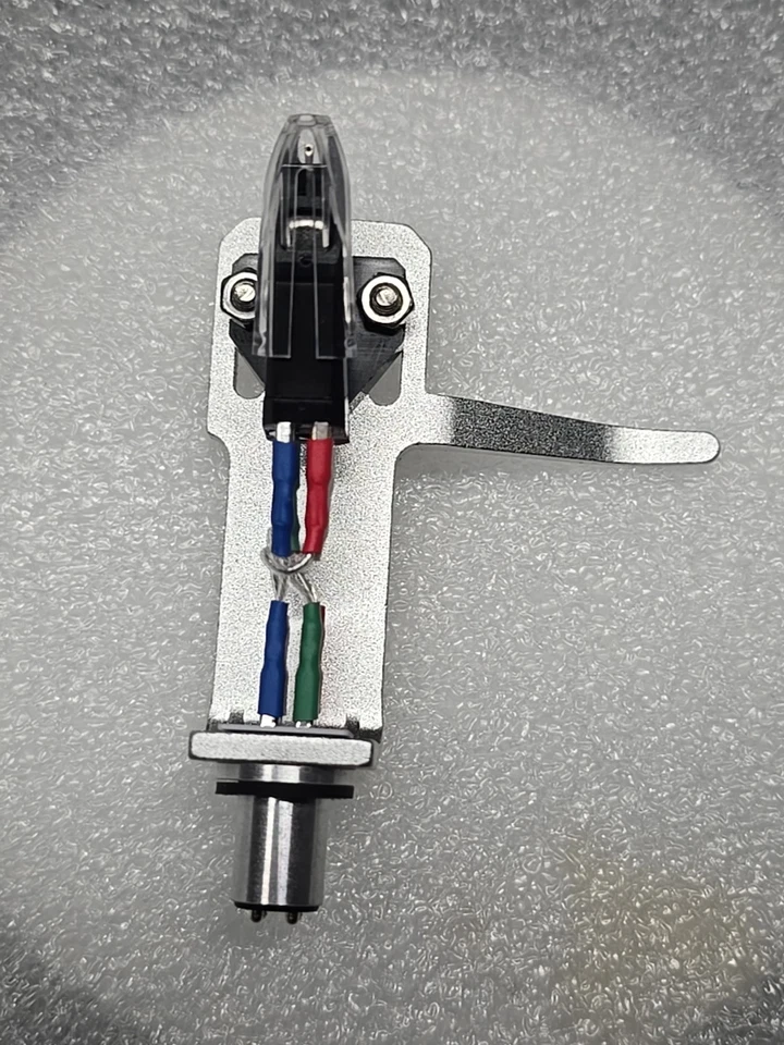 Cartucho Ortofon Om10 genuino montado en un estilo genérico SH4 plateado... Foto 2 de 4