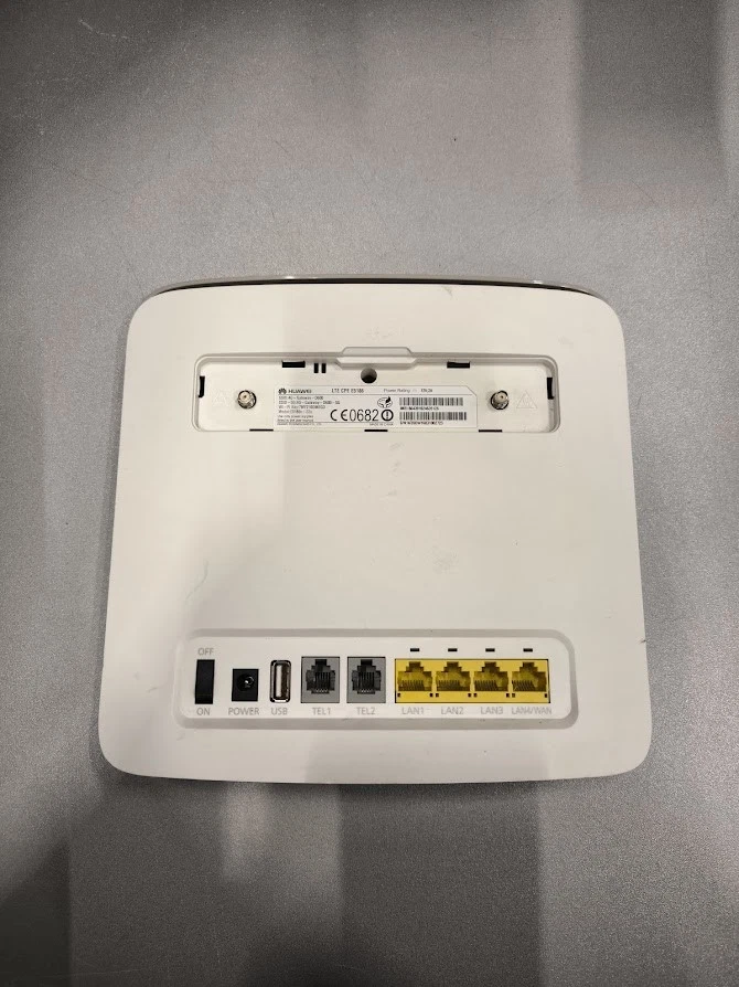 Huawei LTE CPE E5186s-22a Router - Used Working - Image 3 of 4