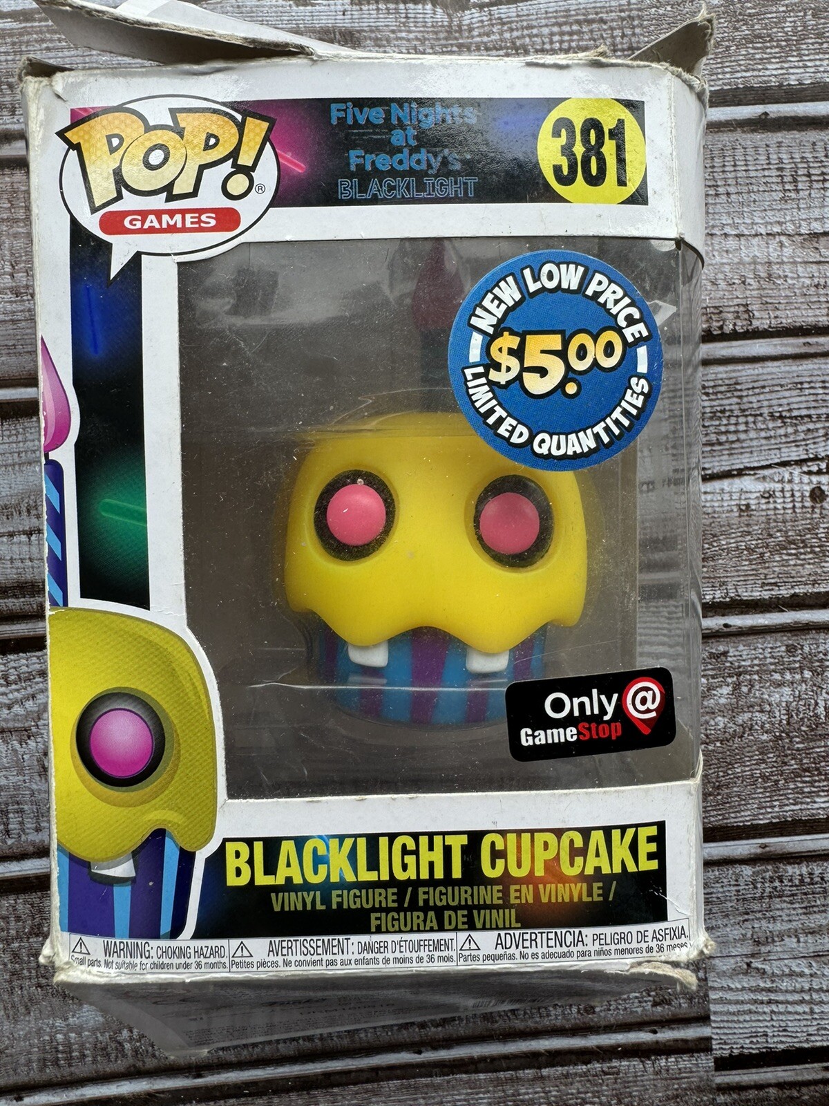Sale Funko Pop! Five Nights At Freddy’s Blacklight Cupcake 381 Damaged Box