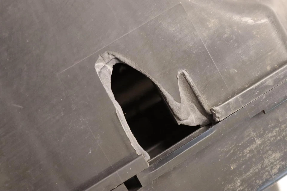 INFINITI FX35 FX50 VQ35HR 2010-2017 FILTRO DE AIRE CAJA CARCASA CON CONDUCTO OEM Foto 4 de 4