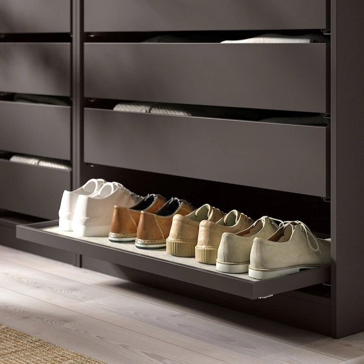 Sliding shop shoe rack