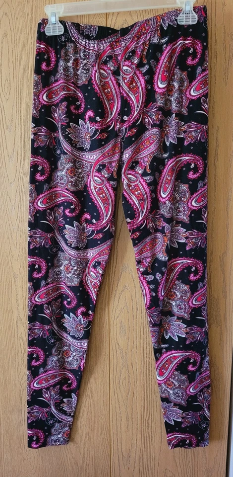 LEGGINGS, TALLA GRANDE JUNIOR, PAISLEY, YOGA Foto 3 de 4