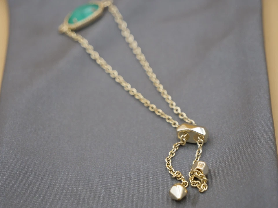 Pulsera Kendra Scott Elisa Ajustable con Esmeralda \Piedra Chapada en Oro Foto 4 de 4