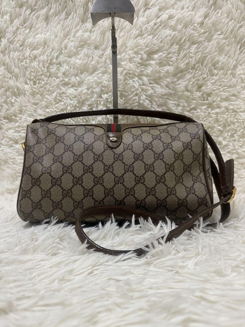 Gucci GG Canvas Leather Shoulder Bag in Brown Spacious Authentic Design