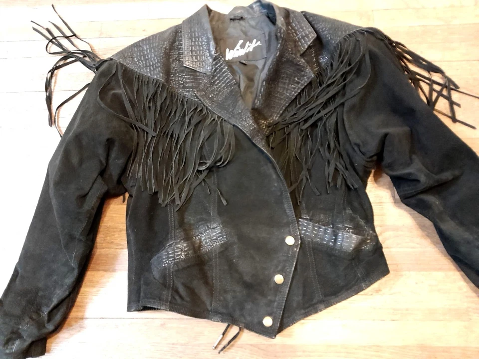 Chaqueta De Colección Para Mujer Talla Pequeña Boho Vaquera Motociclista Moto Cuero Recortado Gamuza Flecos Foto 3 de 4