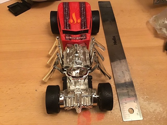 hot wheels extreme action light and sound sharkruiser