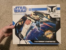 BRAND NEW Star Wars Clone Wars V-19 Torrent Starfighter