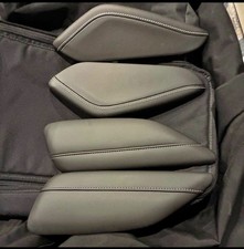 Camaro Knee Pads 16-24