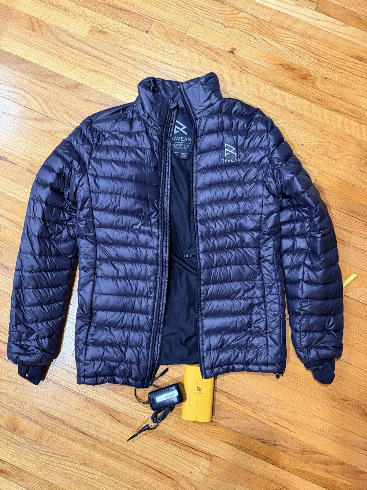 Ravean Heated Jacket & Gloves