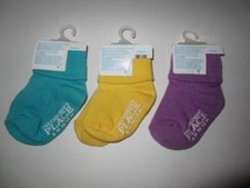 The children's place Girls Lot of 3 pairs of socks size 6-12 Months NWT
