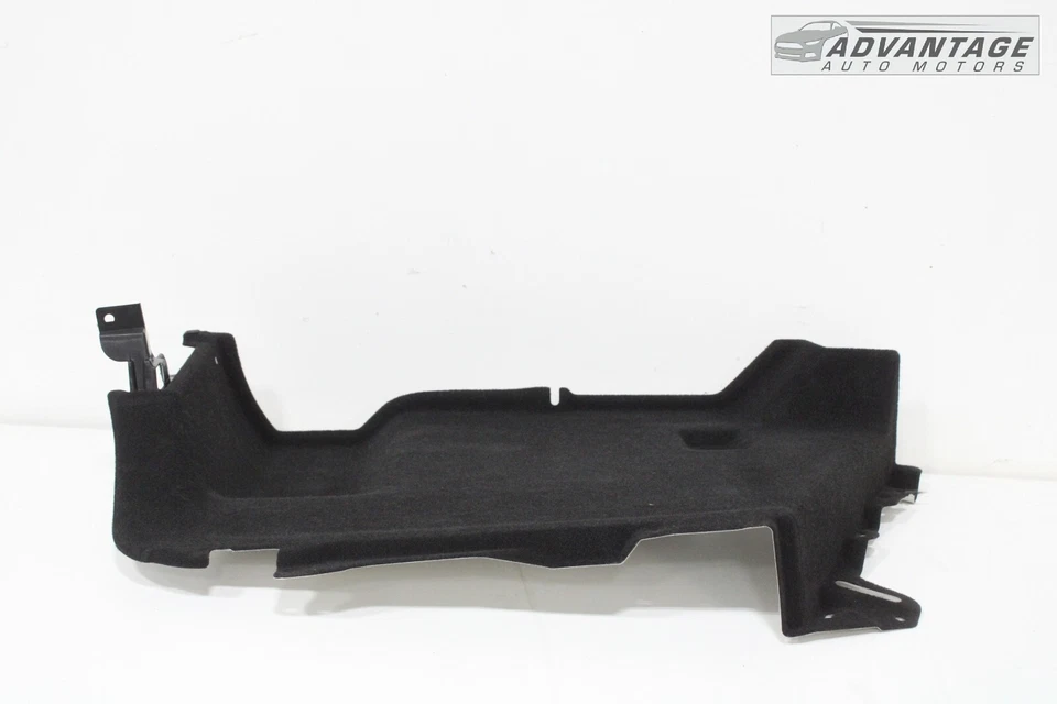 MAZDA 3 2019-2023 hatchback maletero trasero cuarto derecho moldura panel negro OEM Foto 3 de 4