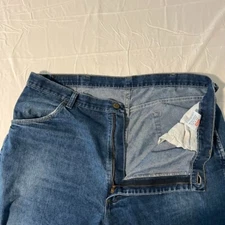 Wrangler Jeans Men Size 40 x 30 Blue Denim Regular Fit