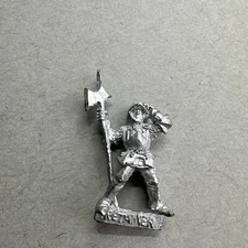 Citadel - C26 - Bretonnian - Men at Arms - Man at Arms with Halberd - Billman