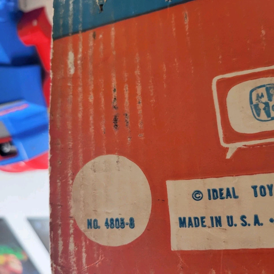 Robot Commando Vintage 1961 Ideal Toy w/ Box Missiles Balls Remote Not Working - Image 3 of 4