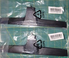HISENCE TV LEGS FOR 43” 43E7QTUK 43E78QTUK WITH SCREWS 2025 – 2026