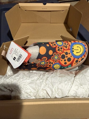 #ad Women’s Size 9 UIN Custom Shoes $45.00