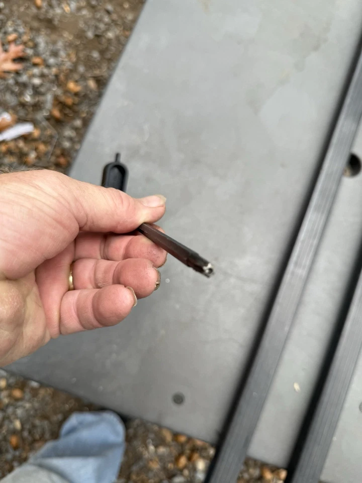 Barras de carga cuadradas con llave Volvo XC90 Thule 2003-2013 Foto 3 de 4