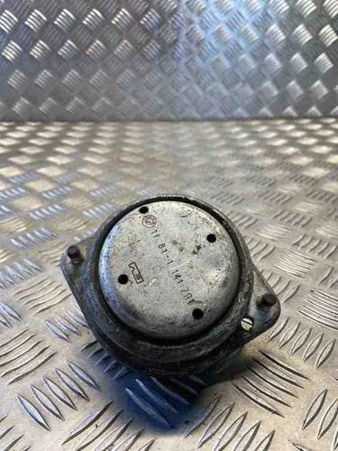 BMW 7 E38 Stoßdämpfer vorne rechts 1141791 4.40 Petrol 210kw 1997 32445891