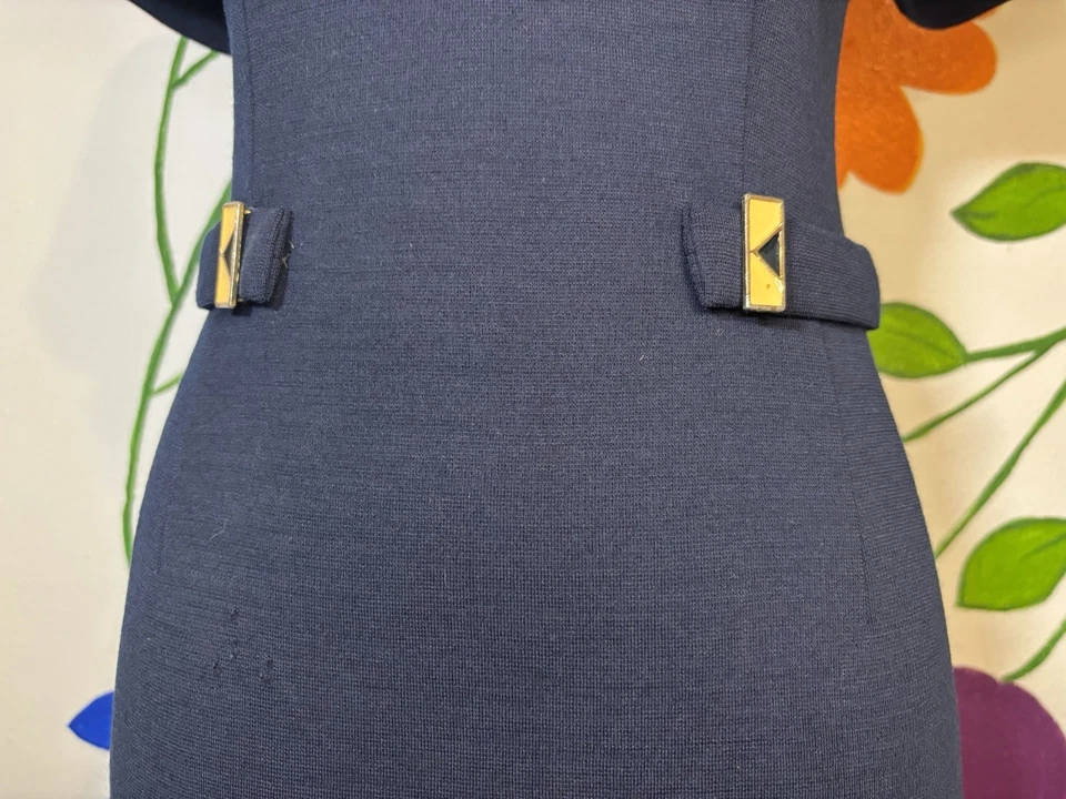 vintage 1960’s navy white & green dress enamel waist jewels Square Neck - Image 3 of 4