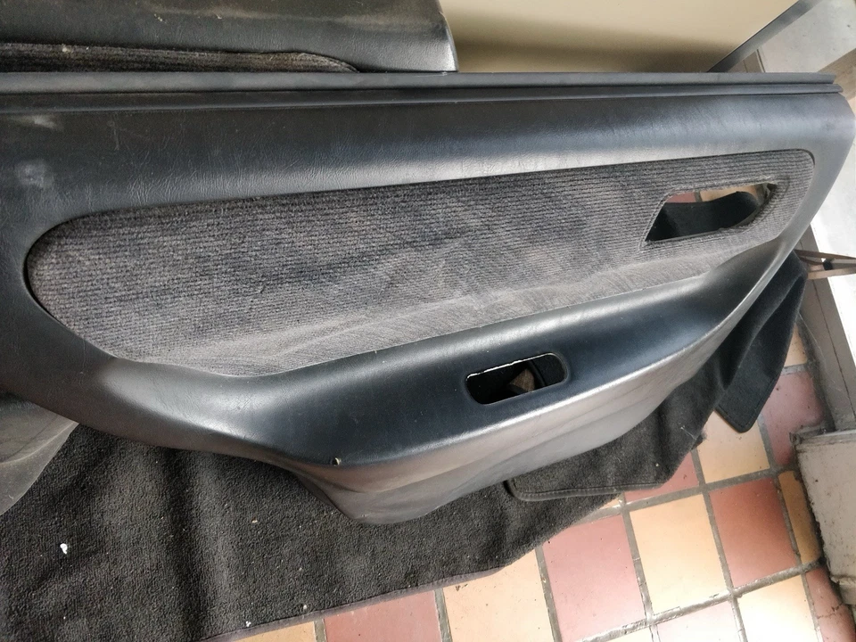 94-01 ACURA INTEGRA 4 PUERTAS TRASERO PAR PANELES TARJETA MOLDURA OEM TELA GRIS Foto 3 de 4