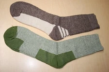 Mens 2 PAIR THERMAL BOOT SOCKS Brown Green FITS SHOE SIZE 10-13