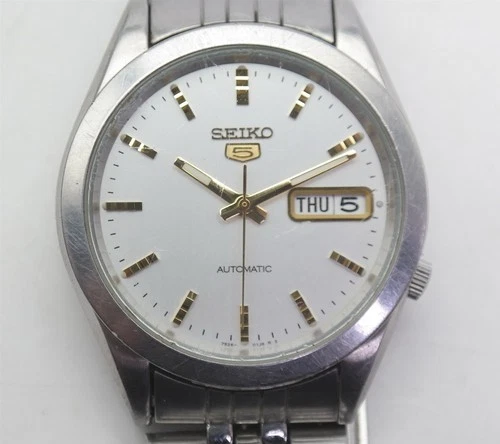 Vtg Seiko 5 Men's Automatic Watch 7S26-00XO Runs Great 21 Jewels