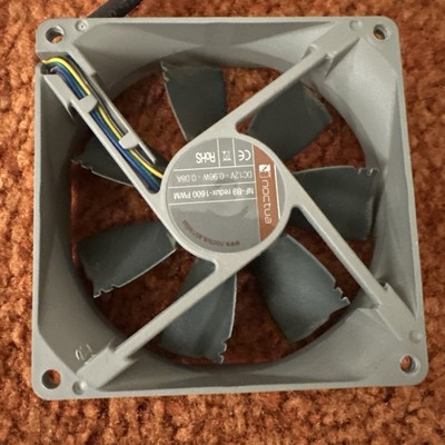 Noctua 92mmx25mm Bevelled Blade SSO Bearing PWM Fan,4 Pin (NF-B9 REDUX-1600 PWM)