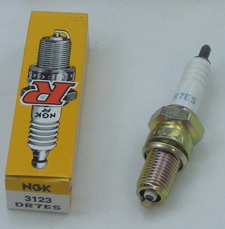 NGK DR7ES Spark Plug