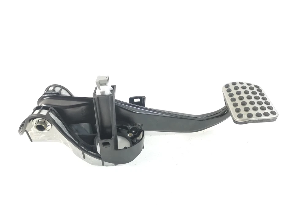 Conjunto de pedal de parada de freno Mercedes-Benz CLS550 4.7 2014 A2042902101 OEM Foto 3 de 4