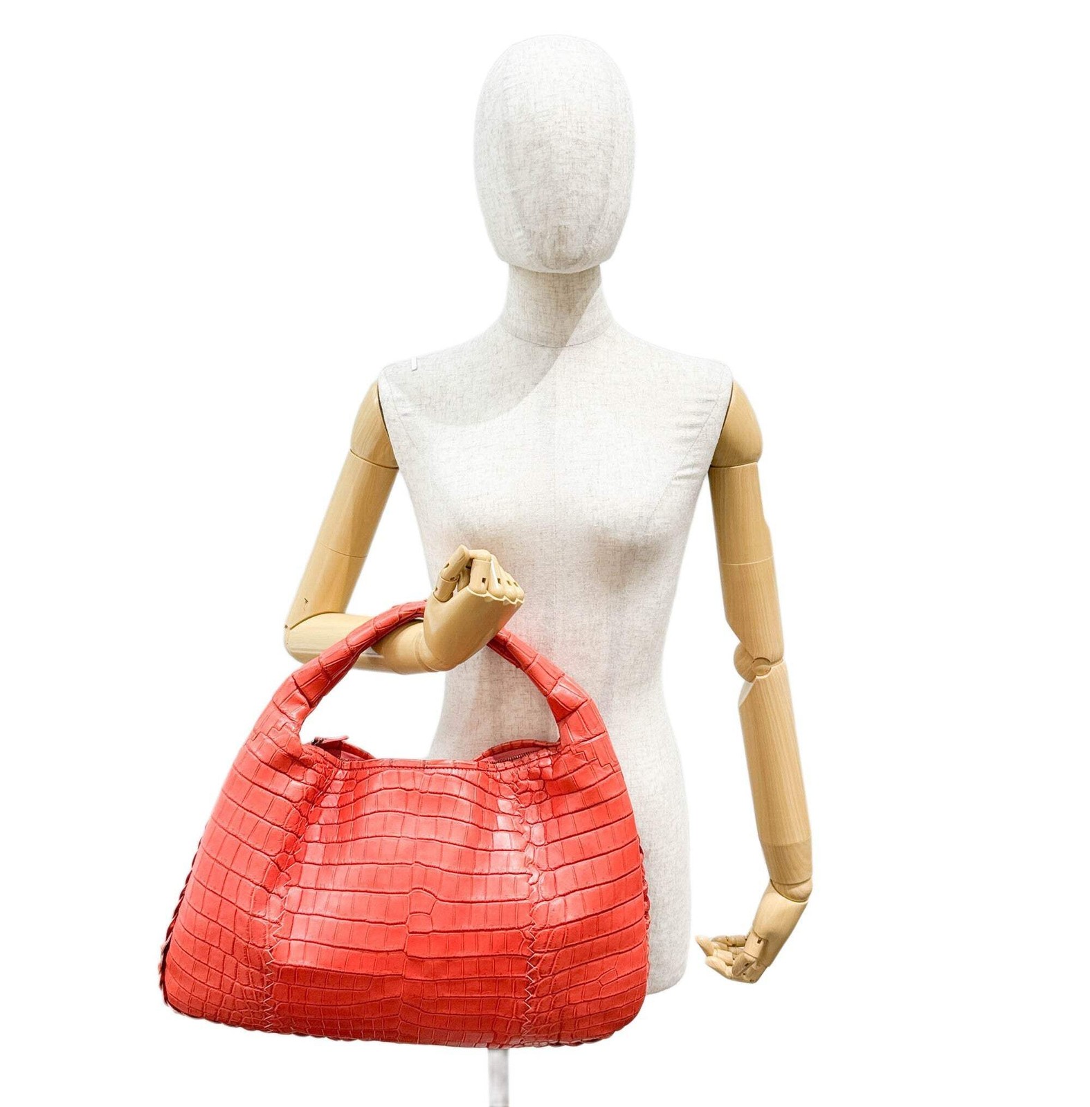 BOTTEGA VENETA Cervo Blood Orange Crocodile Embossed Leather Shoulder Bag thumbnail 3