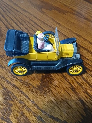 Vintage Corgi Classics 1915 Ford Model T Diecast Toy Car 1:43 Scale