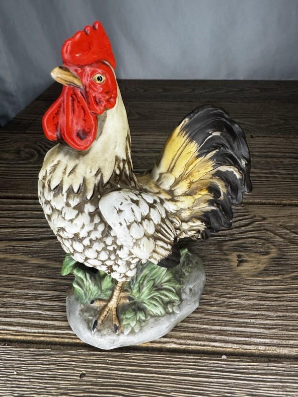 Vintage Ceramic Rooster Figurine Mold 1440 Hand Painted Japan