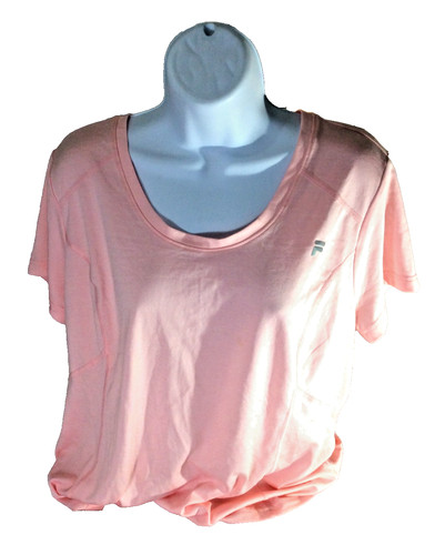 woman's FILA SPORT xl t shirt - euc