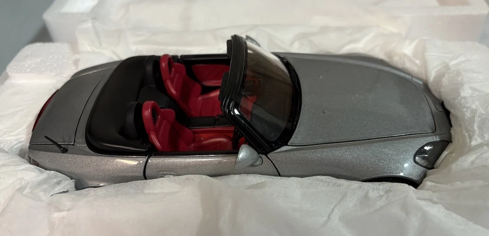 Ebbro Premium Collection Honda S2000 modelo fundido escala 1:24 novo na caixa (AP1) - Imagem 2 de 4