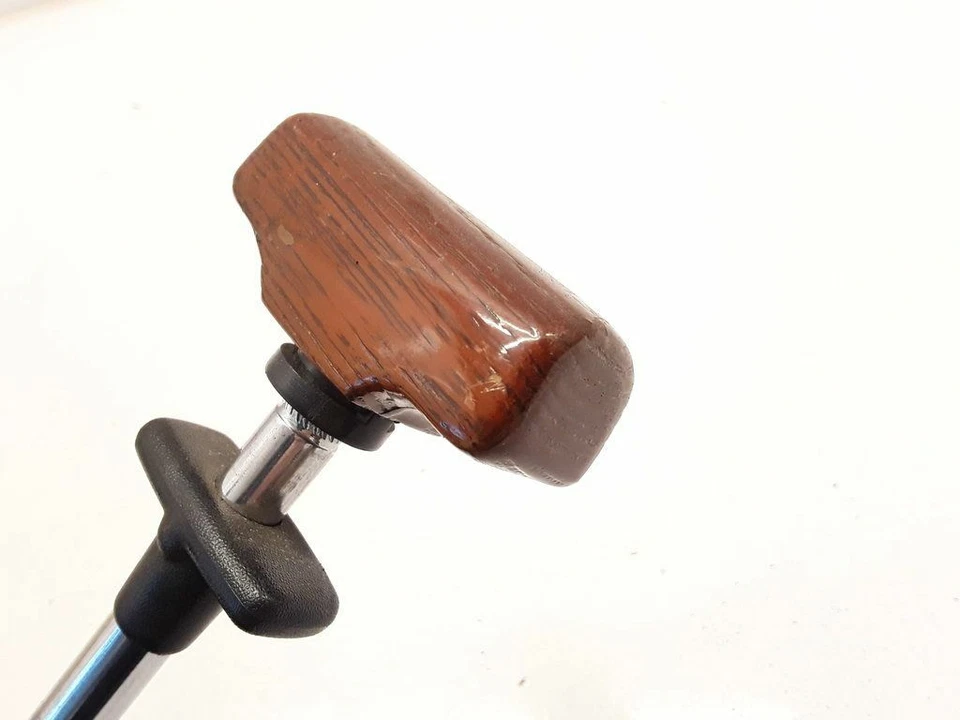 Maserati 228 Biturbo 1990 RHD 2.8 auto-gearbox gear selector shifter 184kW - Image 2 of 4