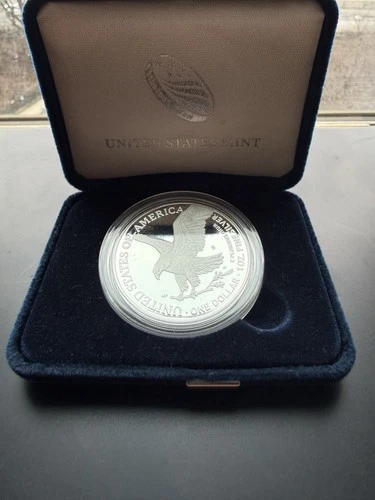 250th Anniversary United States Navy American Eagle One Ounce Silver Proof Coin%