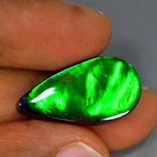 12.49Ct Dazzling Multi-color Flashing Natural Canadian Ammolite Gemstone