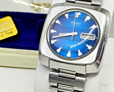 SEIKO 自動巻き時計 6106-8110 青 RARE VINTAGE SEIKO 7006-8110 AUTOMATIC DAY-DATE WATCH DEUX TON